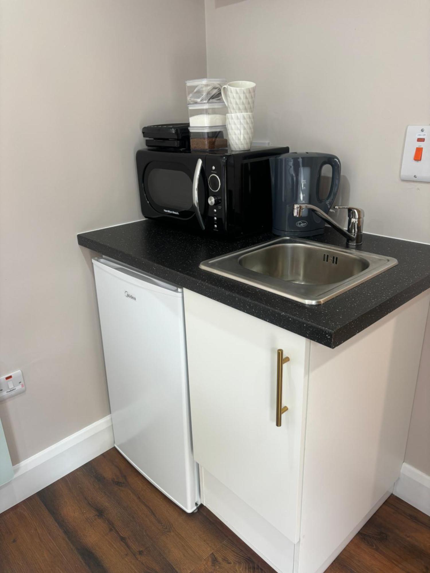 Butlersbridge Private Detached Small Bedroom And Bathroom Only- This Is Not An Apartment מראה חיצוני תמונה